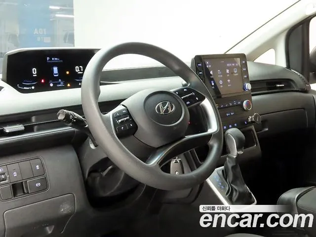 Hyundai Staria 2022 thumb 8