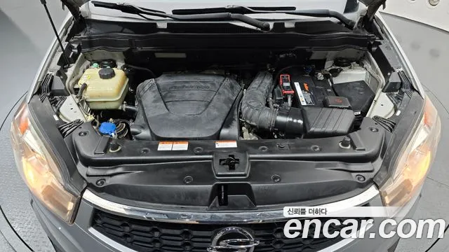 KG_Mobility_Ssangyong KORANDO 2014 thumb 6