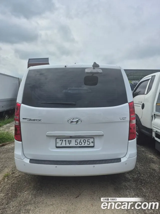 Hyundai Starex 2017 thumb 5