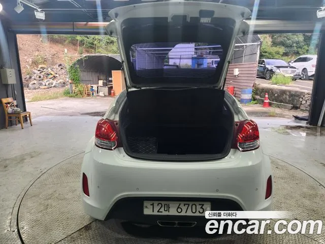 Hyundai Veloster 2011 thumb 5