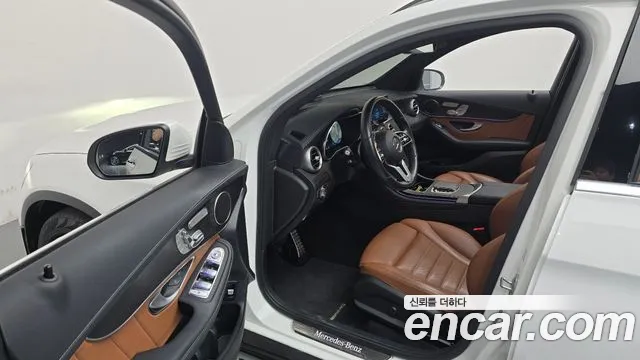 Mercedes-Benz GLC 2022 thumb 10
