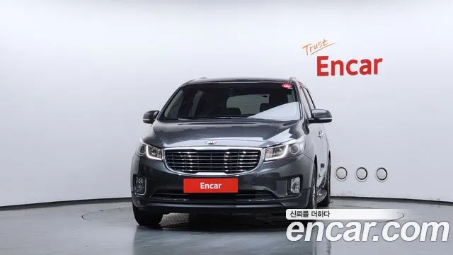 Kia Carnival 2014 thumb 3