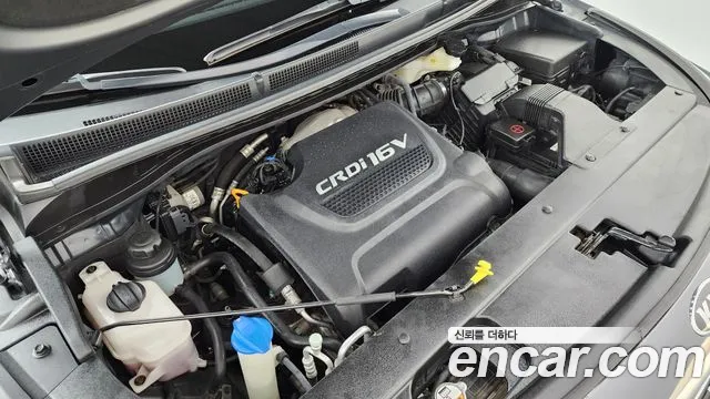 Kia Carnival 2014 thumb 6