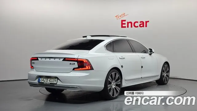 Volvo S90 2022 thumb 2