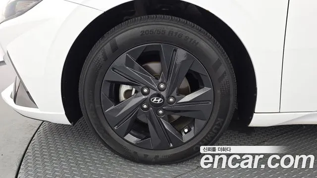 Hyundai Avante 2022 thumb 5