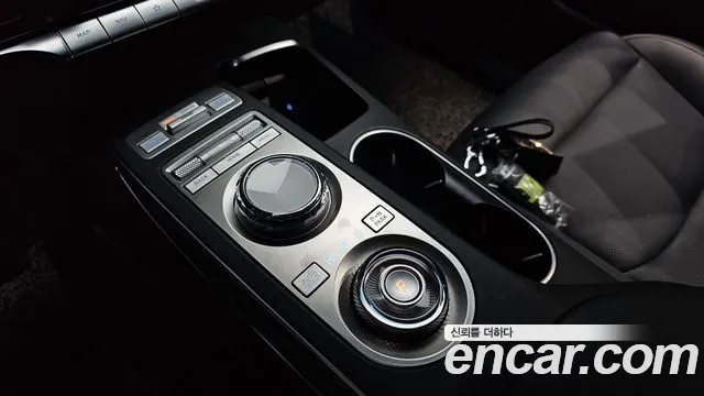 Genesis GV70 2023 thumb 8