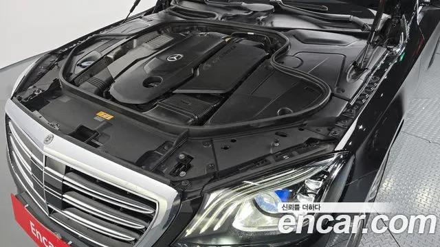 Mercedes-Benz S-Класс 2018 thumb 5