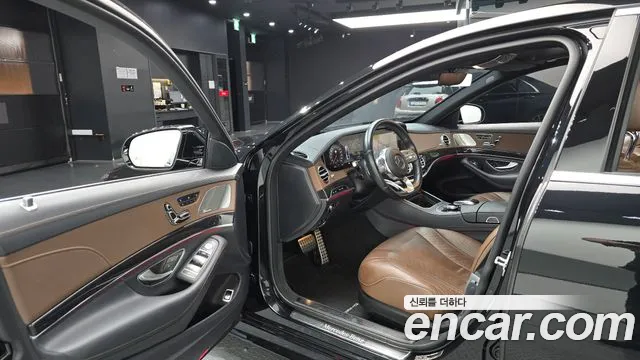 Mercedes-Benz S-Класс 2018 thumb 9