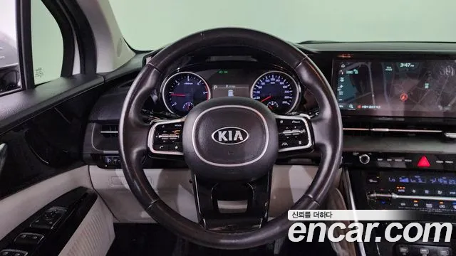 Kia Carnival 2021 thumb 12