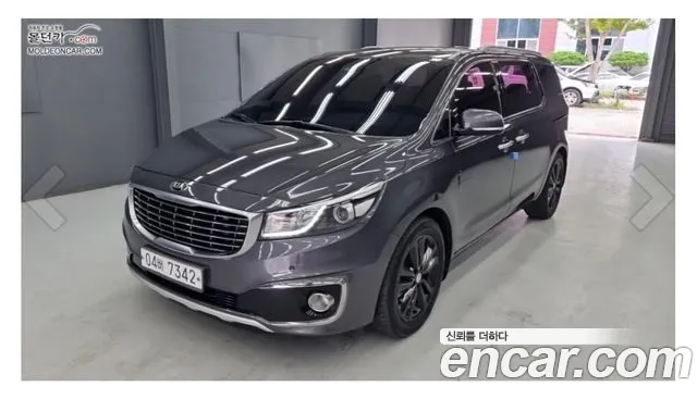 Kia Carnival 2018 thumb 11