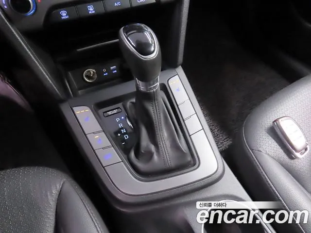 Hyundai Avante 2016 thumb 9