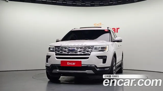 Ford Explorer 2018 thumb 3