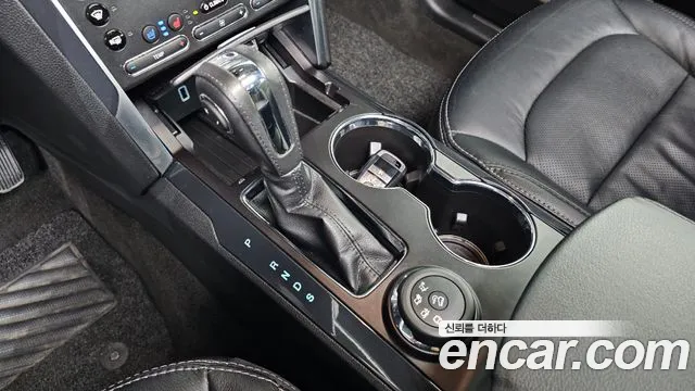 Ford Explorer 2018 thumb 9