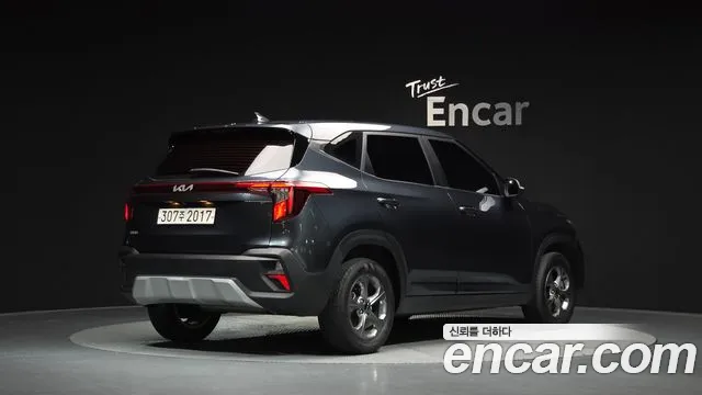 Kia Seltos 2025 thumb 2