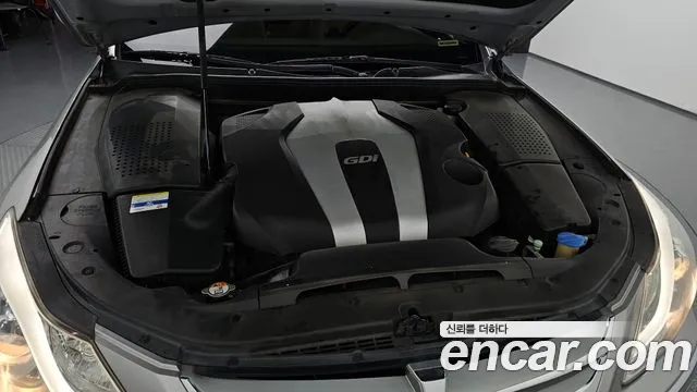 Hyundai Genesis 2011 thumb 6