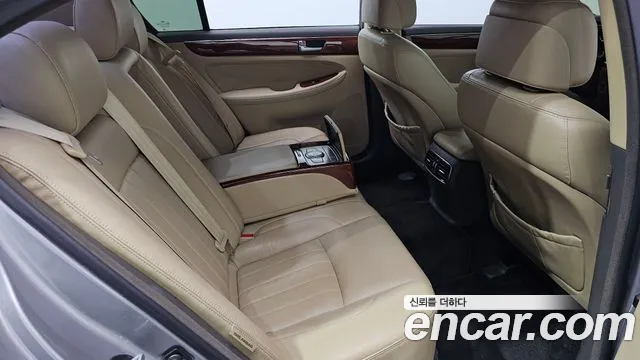Hyundai Genesis 2011 thumb 12