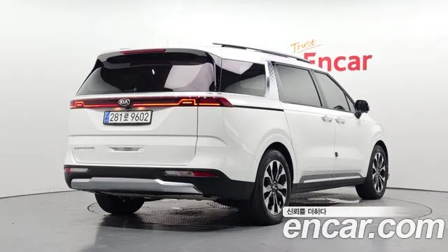 Kia Carnival 2020 thumb 2