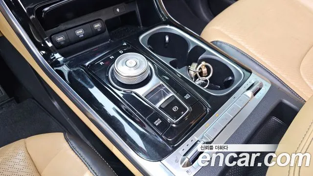 Kia Carnival 2020 thumb 9