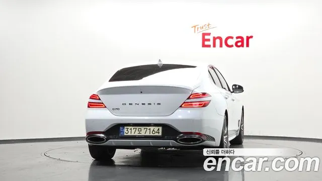 Genesis G70 2023 thumb 4