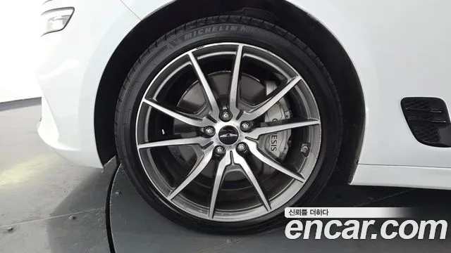 Genesis G70 2023 thumb 5