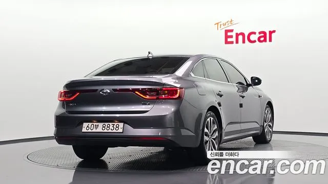 Renault-KoreaSamsung Megane 2016 thumb 2