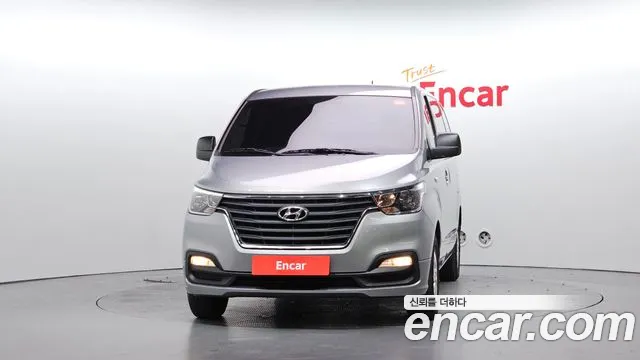 Hyundai Starex 2019 thumb 3