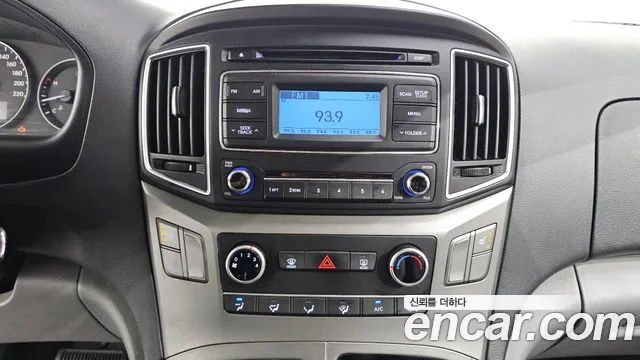 Hyundai Starex 2019 thumb 12