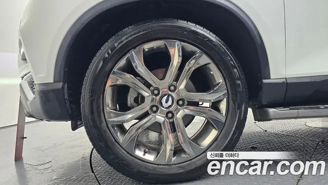 KG_Mobility_Ssangyong Rexton 2017 thumb 5