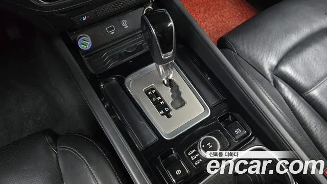 KG_Mobility_Ssangyong Rexton 2017 thumb 9