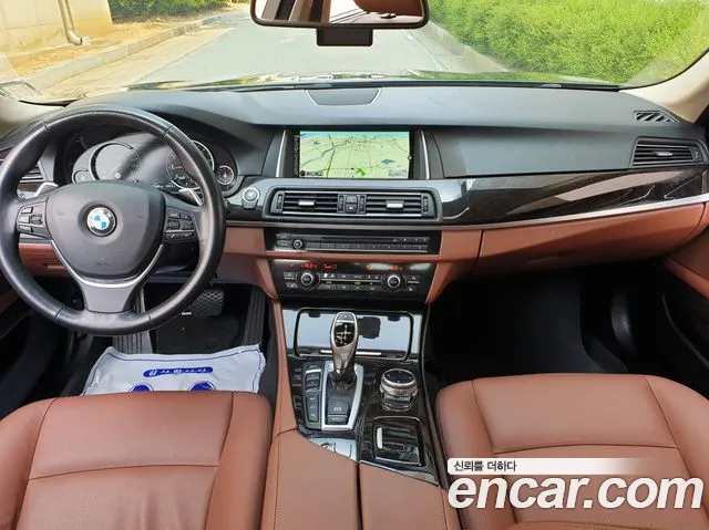 BMW 5-Series 2014 thumb 7