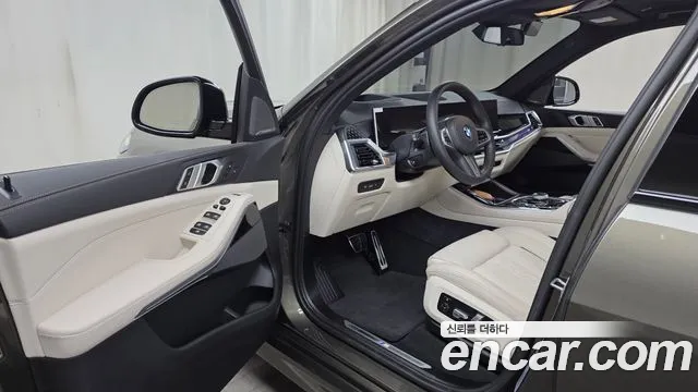 BMW X5 2025 thumb 9