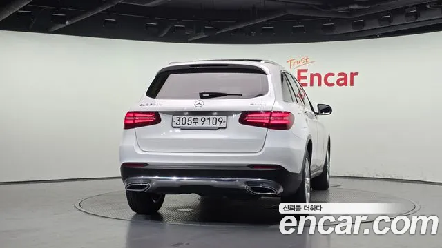 Mercedes-Benz GLC 2018 thumb 4