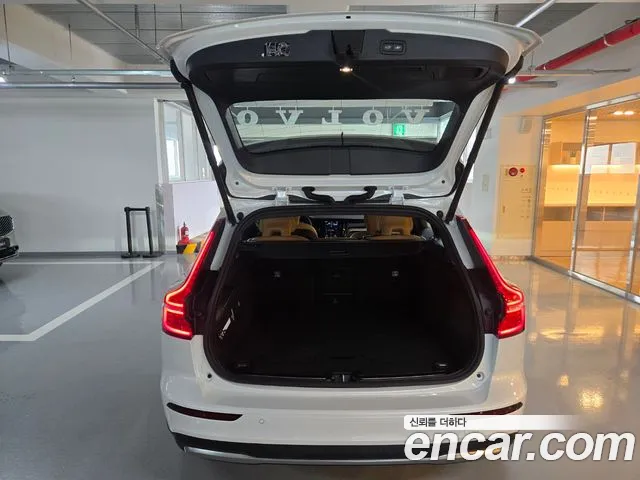 Volvo V60 2026 thumb 6