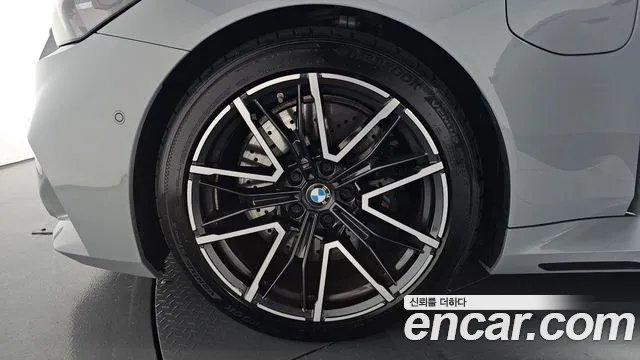 BMW M5 2025 thumb 4
