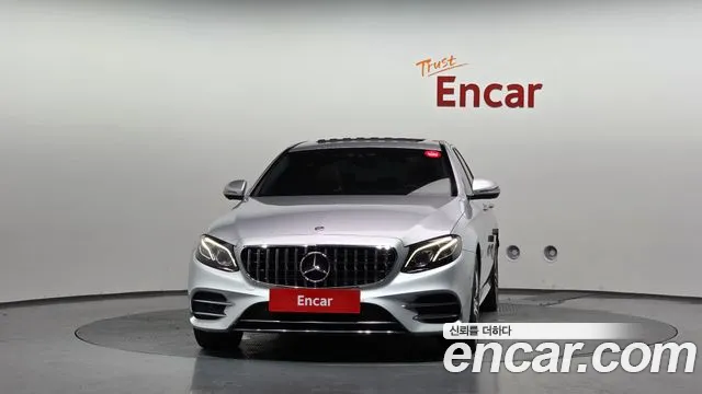 Mercedes-Benz E-Класс 2019 thumb 3