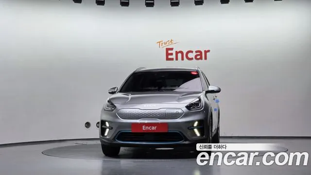 Kia Niro 2021 thumb 3