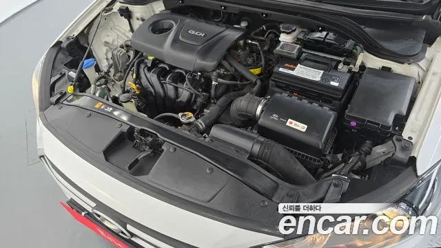 Hyundai Avante 2017 thumb 6