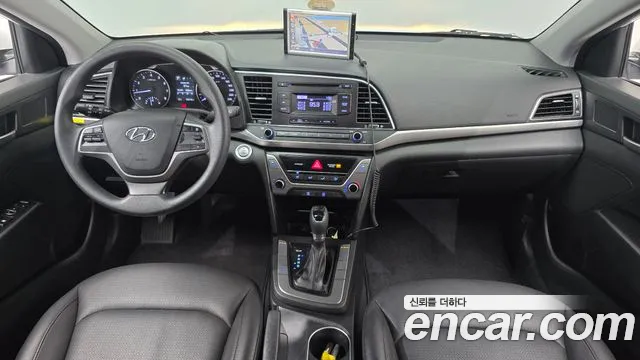 Hyundai Avante 2017 thumb 7