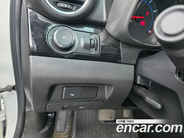ChevroletGMDaewoo Orlando 2016 thumb 7