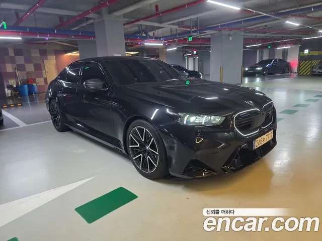 BMW M5 2026 thumb 2