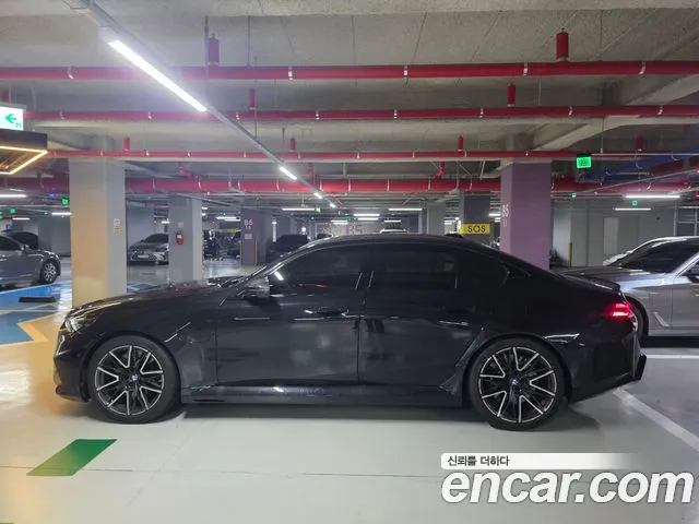 BMW M5 2026 thumb 4