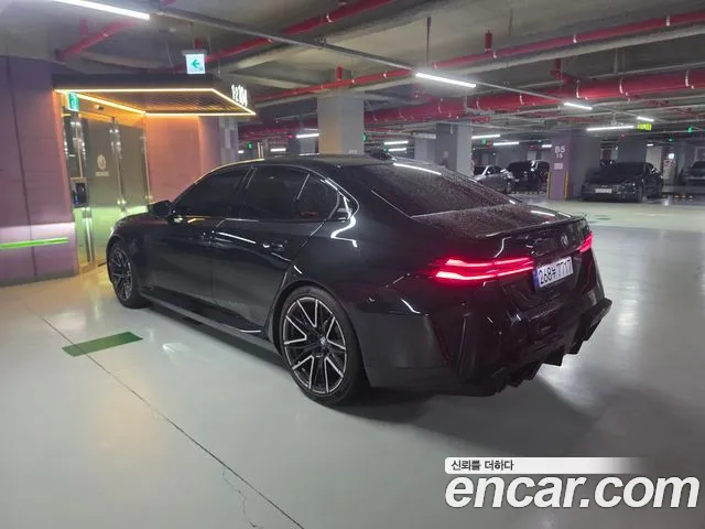 BMW M5 2026 thumb 5