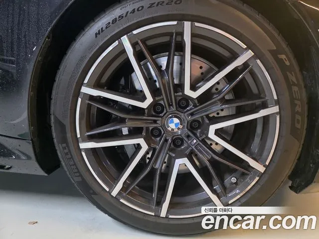 BMW M5 2026 thumb 10