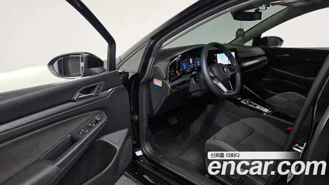 Volkswagen Golf Sportsvan 2022 thumb 10