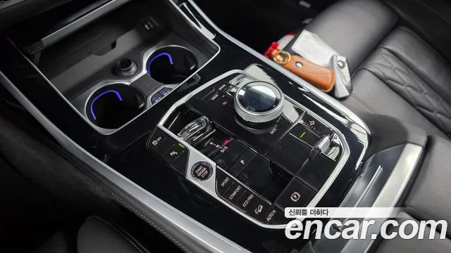 BMW X7 2024 thumb 8