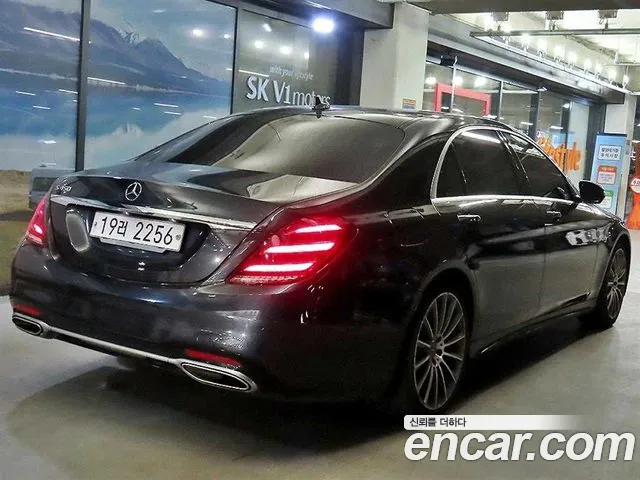 Mercedes-Benz S-Класс 2018 thumb 4