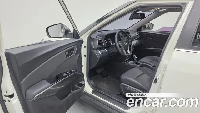 KG_Mobility_Ssangyong TIBOLI 2020 thumb 10