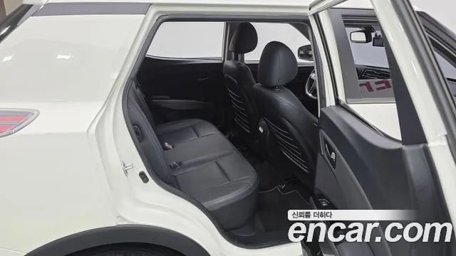 KG_Mobility_Ssangyong TIBOLI 2020 thumb 11