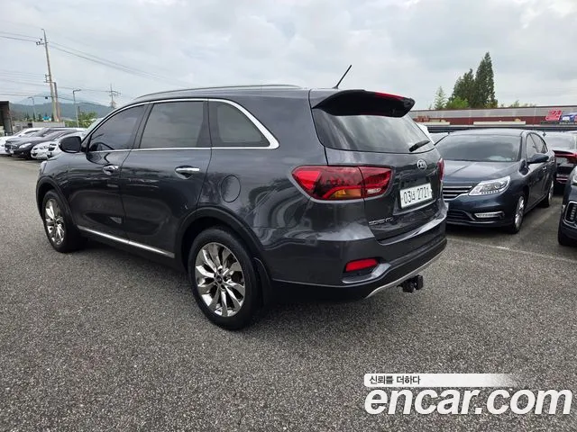 Kia Sorento 2017 thumb 4