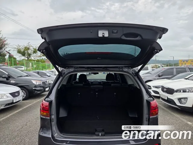 Kia Sorento 2017 thumb 7